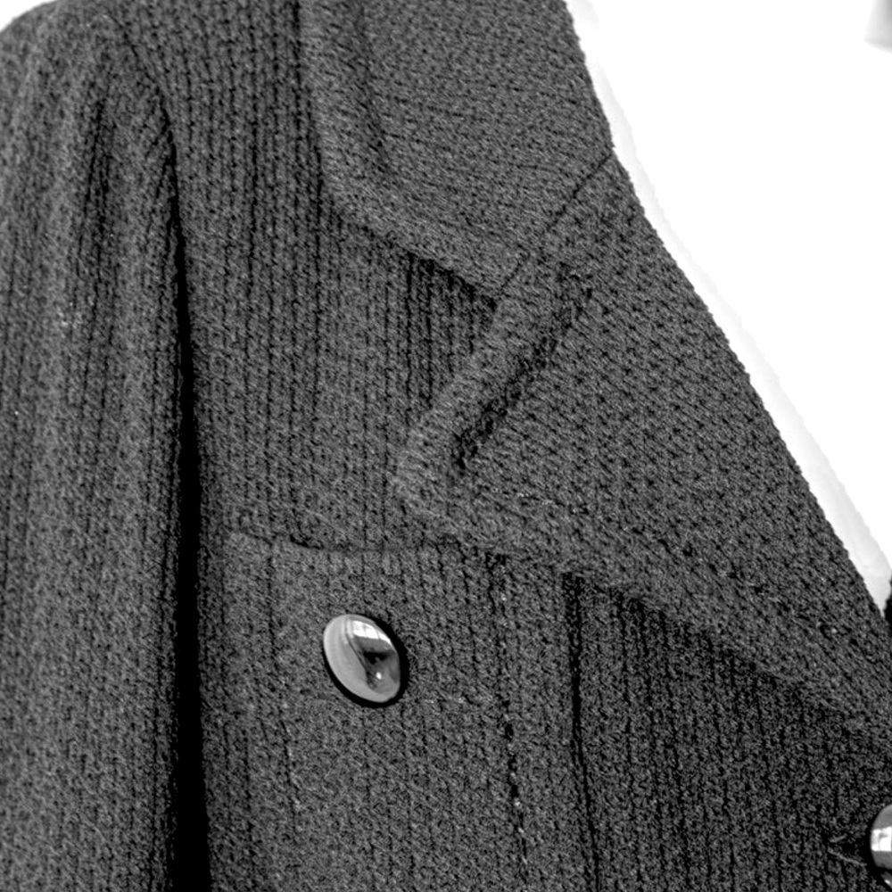 St. John Caviar knit black jacket in EXCELLENT condition - Picture 5 of 7